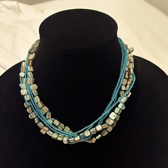Elegant Blue and Gray Abalone Beaded Necklace - Picture 2 of 4